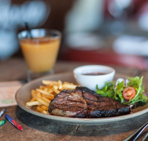 Chophouse Grill - Perths Hotel 14