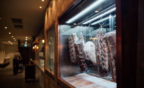 Chophouse Grill - Perths Hotel 6