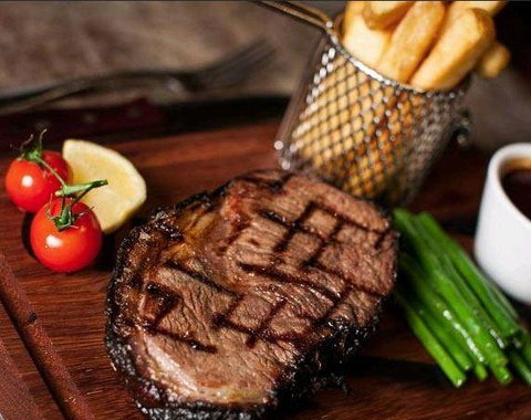 Chophouse Grill - Perths Hotel 7