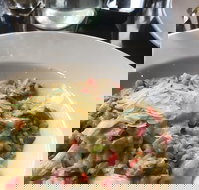 Enrik's Cafe and Restaurant - Perths Hotel