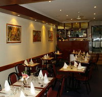 Ganesh - Perths Hotel