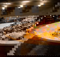 Antonio's Echuca - Perths Hotel