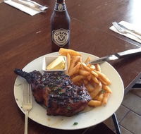 Beverford Tavern - Perths Hotel