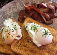 Caffeine Bistro - Perths Hotel