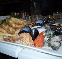 Ferryman's Seafood Cafe - Perths Hotel