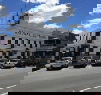 Railway Club Hotel - Perths Hotel