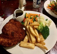 Seymour Club - Perths Hotel