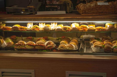 Alexandra Bakery & Cafe - Perths Hotel 0