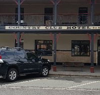 Country Club Hotel - Perths Hotel
