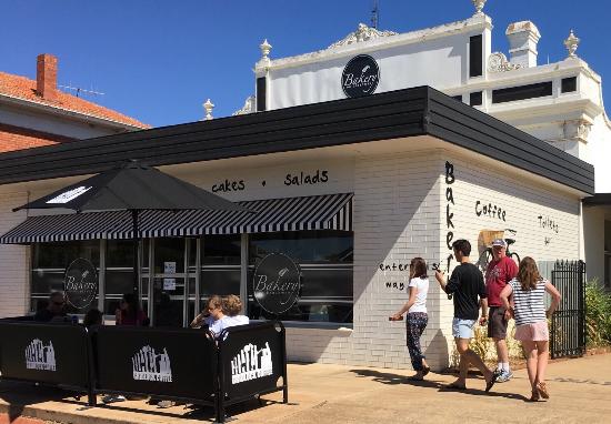 Glenloth East ACT Perths Hotel