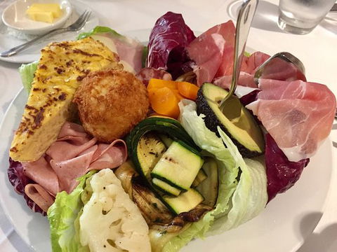 Machiavelli Ristorante Italiano - Perths Hotel 0