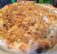 The Italian Bar Pizza - Perths Hotel