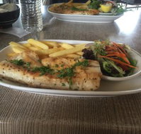 Fishermans Wharf Seafoods - Perths Hotel