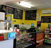 Beachcomber Takeaway - Perths Hotel