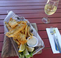 Ettalong Beach Hotel - Perths Hotel