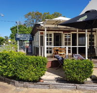 Hideaway Cafe Ettalong - Perths Hotel