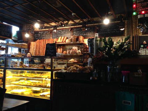 HIgh Street Bakery - Perths Hotel 0