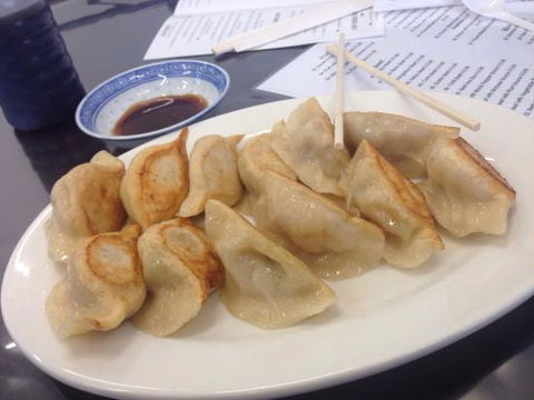 Dum Dum Dumplings - Perths Hotel 0