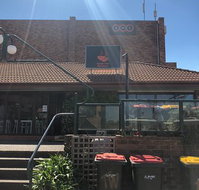 Double Shot Cafe - Perths Hotel