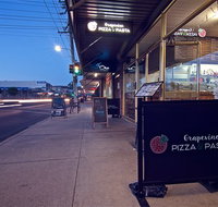 Grapevine Pizza Kitchen - Perths Hotel