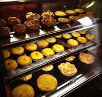 Fredo Pies - Perths Hotel