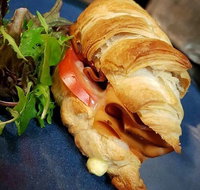 Secret Creek Cafe