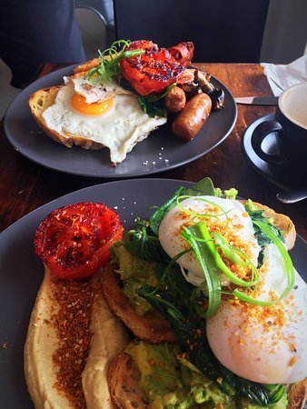 Dan's Coffee Haus - Perths Hotel 0