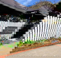 Roxy Lane Cafe - Perths Hotel