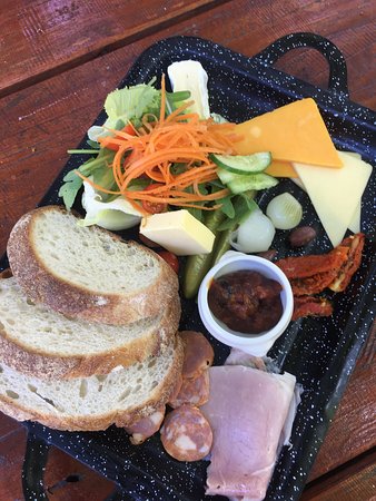 Singletons Mill NSW Perths Hotel