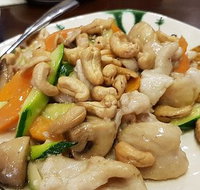 Yat Bun Tong - Perths Hotel