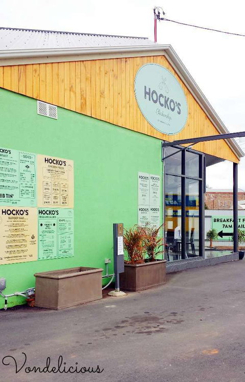 Hocko's Chicken Shop - Perths Hotel 0
