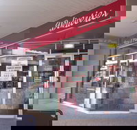 Lynbrook Pizza  Pasta - Perths Hotel