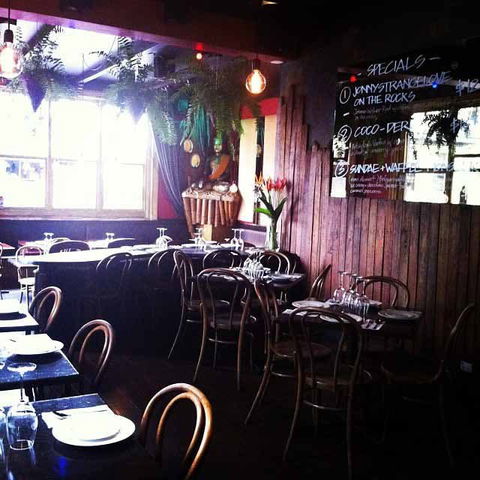Eat Thai - The Original - Paddington - Perths Hotel 0