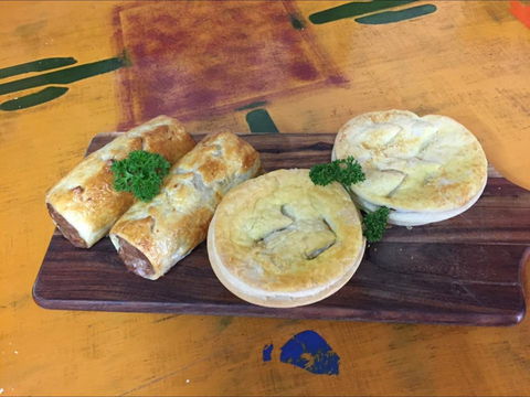 Mad Dog Coffee Bar - Perths Hotel 0