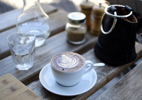 Little Lucky Cafe - Perths Hotel 0
