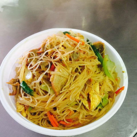 Noodle & Sushi Combo - Perths Hotel 0