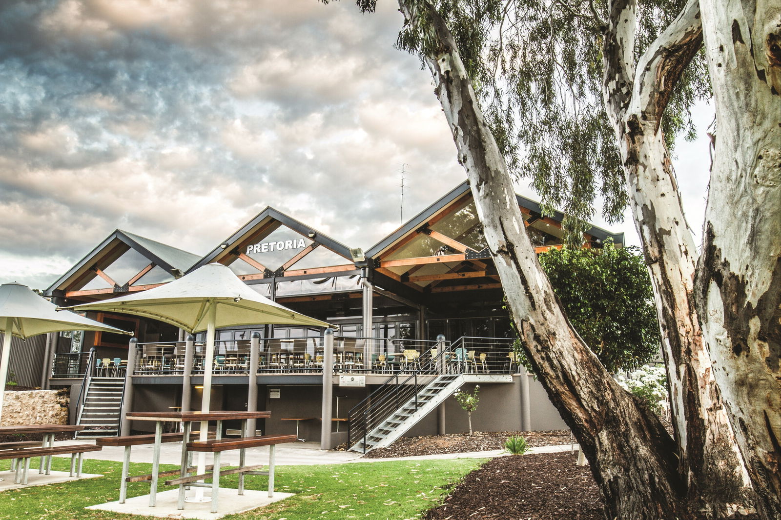 Angas Valley SA Perths Hotel