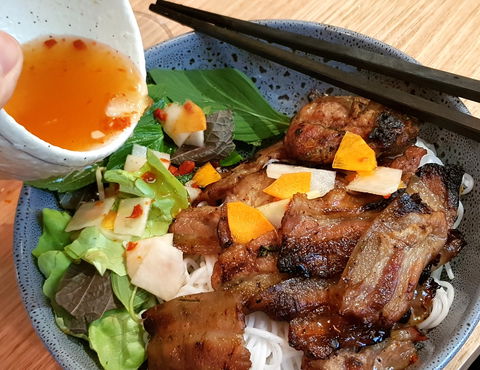 Sen Storm Noodle Bar & Grill - Perths Hotel 0