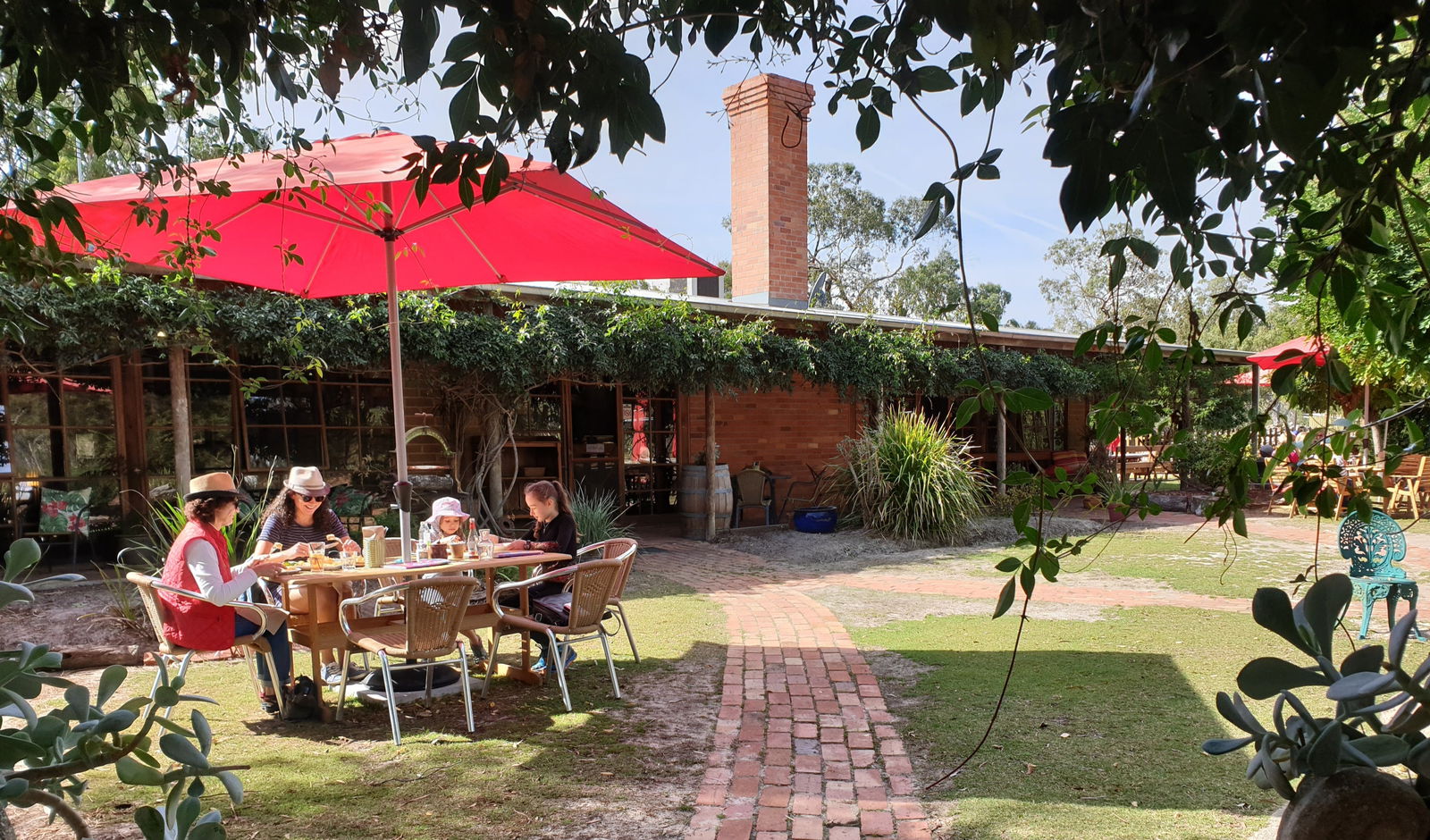 Mockinya VIC Perths Hotel