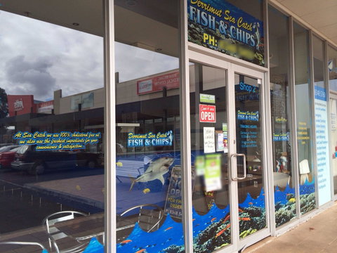Derrimut Sea Catch - Perths Hotel 0