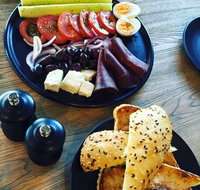 Mothers Instinct Eatery