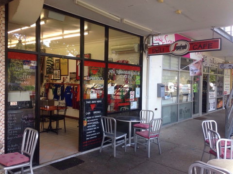 North Turramurra Deli Cafe - Perths Hotel 0