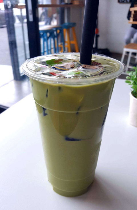 YOLO Coffee Cafe - Perths Hotel 0