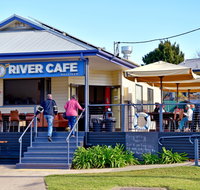 The River Cafe Nelligen - Perths Hotel