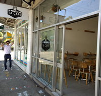 T4 Cafe
