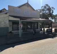 Redsands Takeaway - Perths Hotel