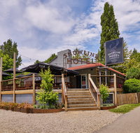 The Harrietville Snowline Hotel