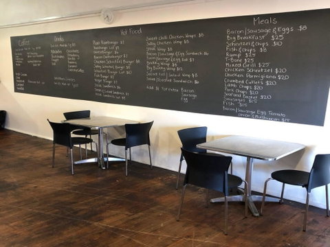 Bourke's Best Bites - Perths Hotel 1
