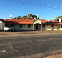 Historical Maidens Hotel - Perths Hotel