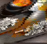 Johnny and Lyle - Perths Hotel